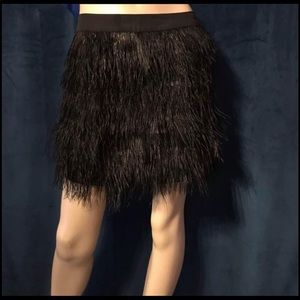 Gracia black feather skirt